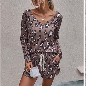 Two piece pajamas. Great condition